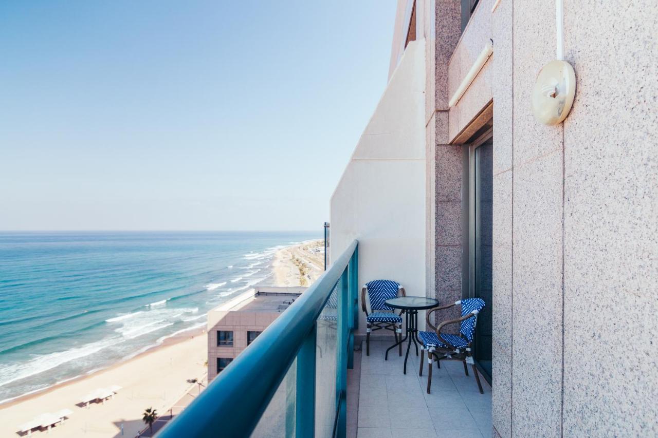 Almog Beach Apartments מגדלי חוף הכרמל חיפה Zewnętrze zdjęcie