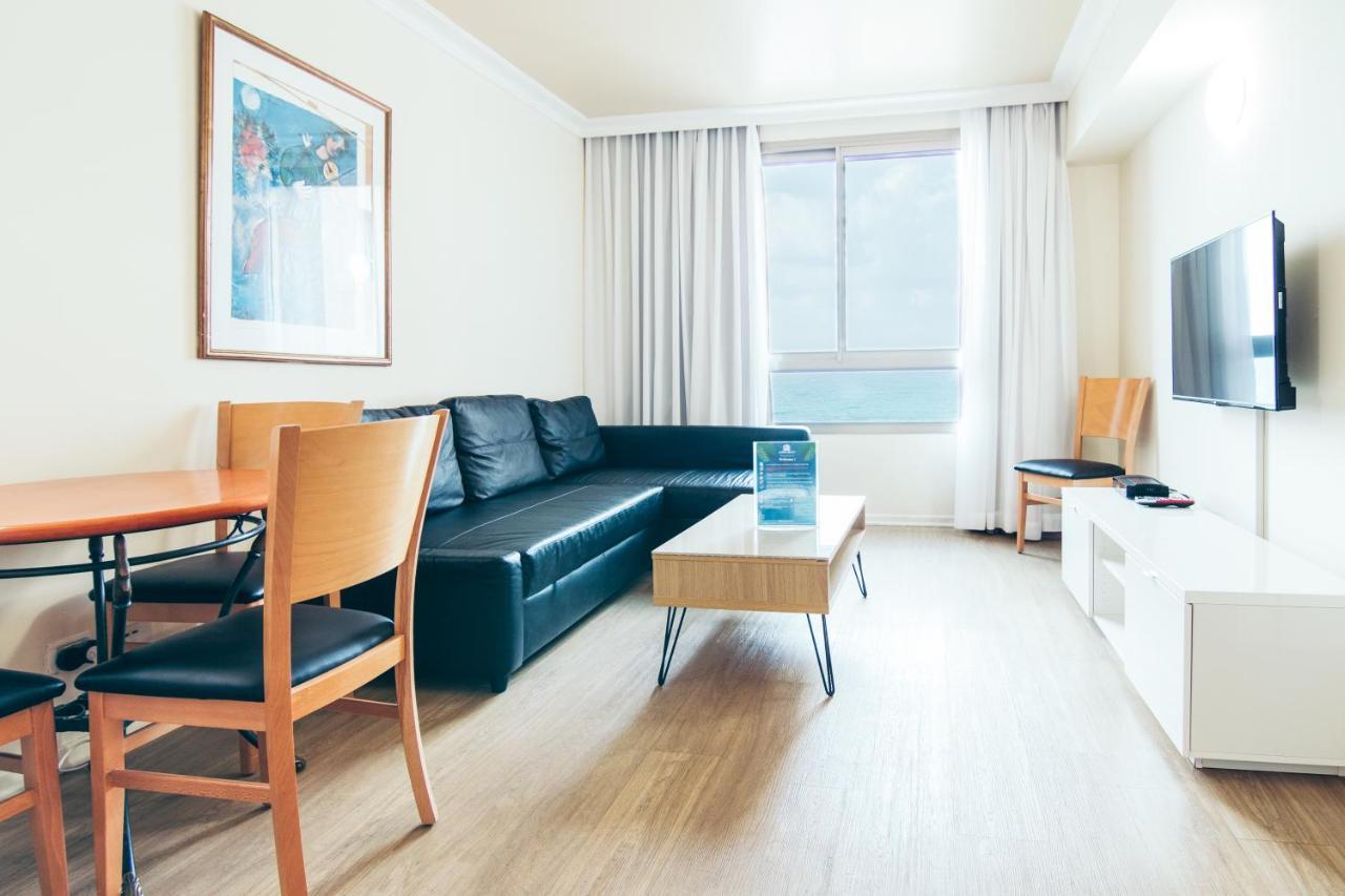 Almog Beach Apartments מגדלי חוף הכרמל חיפה Zewnętrze zdjęcie
