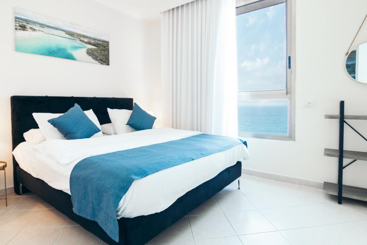 Almog Beach Apartments מגדלי חוף הכרמל חיפה Zewnętrze zdjęcie