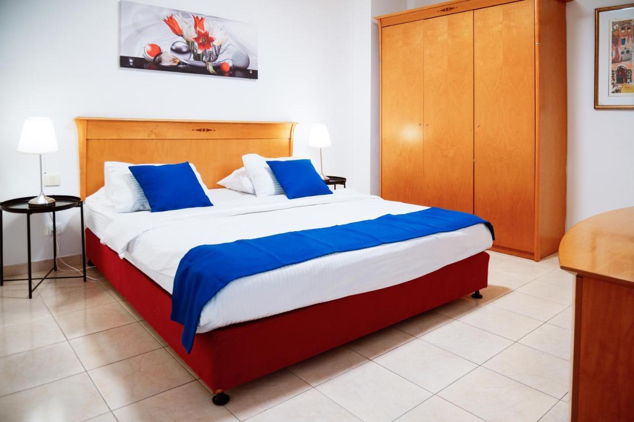 Almog Beach Apartments מגדלי חוף הכרמל חיפה Zewnętrze zdjęcie