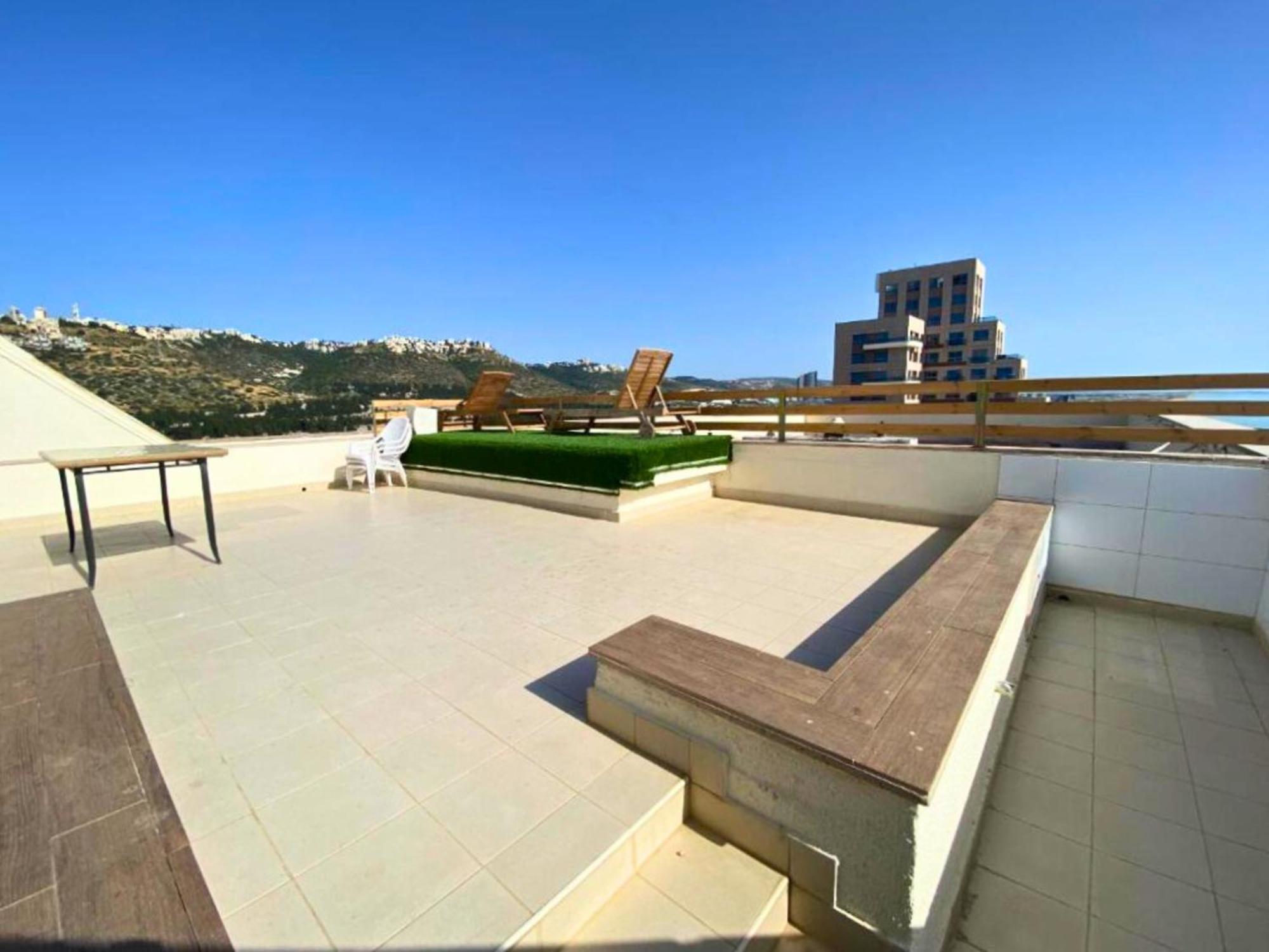 Almog Beach Apartments מגדלי חוף הכרמל חיפה Zewnętrze zdjęcie