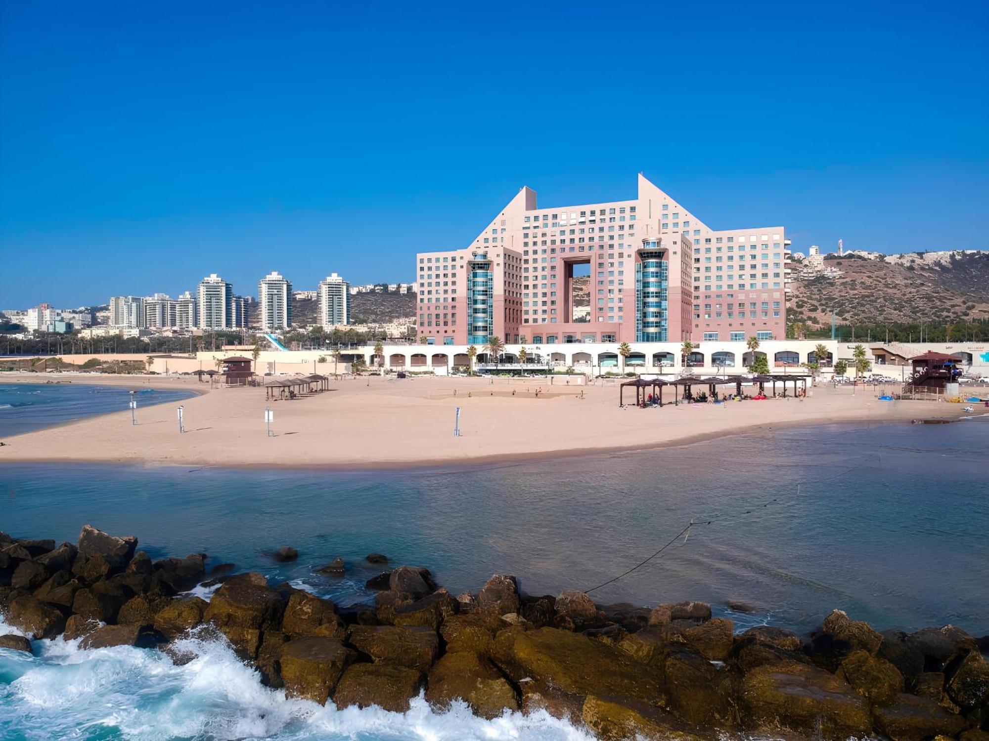 Almog Beach Apartments מגדלי חוף הכרמל חיפה Zewnętrze zdjęcie
